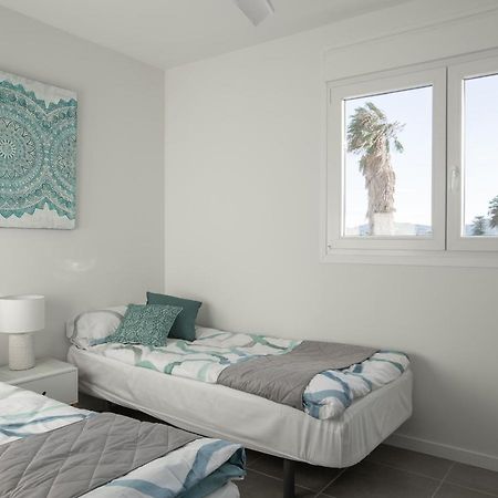 Sunny Apartment In Denia With Outdoor Swimming Pool And Garage Parking Place Included, 300M From The Sandy Beach ภายนอก รูปภาพ