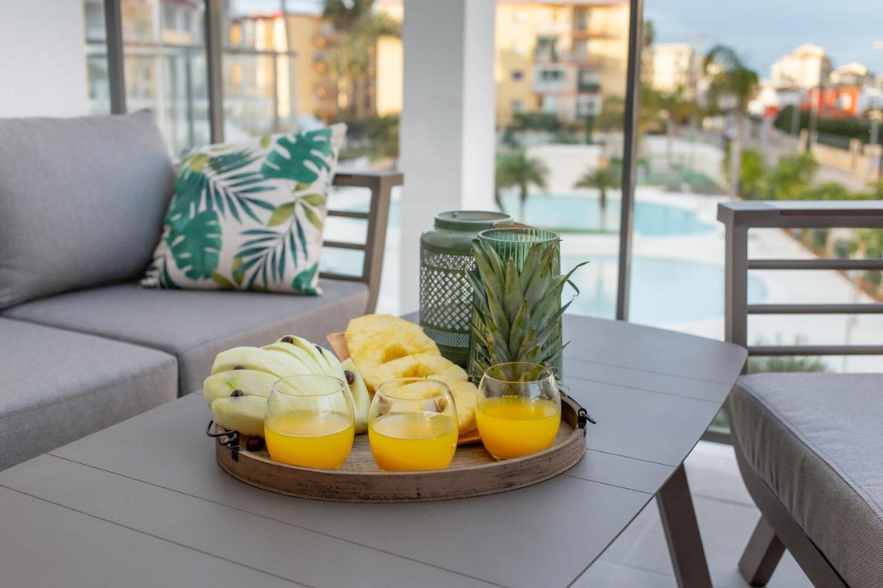 Sunny Apartment In Denia With Outdoor Swimming Pool And Garage Parking Place Included, 300M From The Sandy Beach ภายนอก รูปภาพ