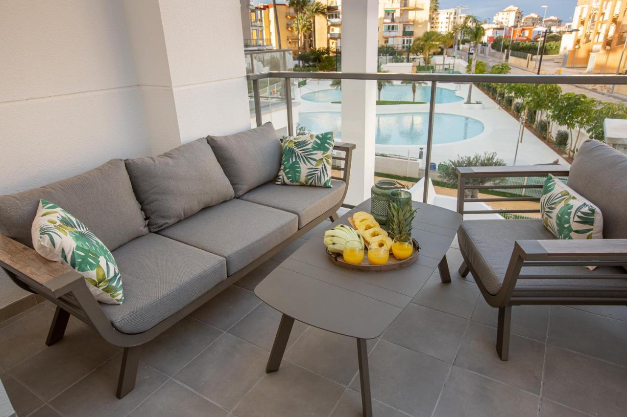 Sunny Apartment In Denia With Outdoor Swimming Pool And Garage Parking Place Included, 300M From The Sandy Beach ภายนอก รูปภาพ