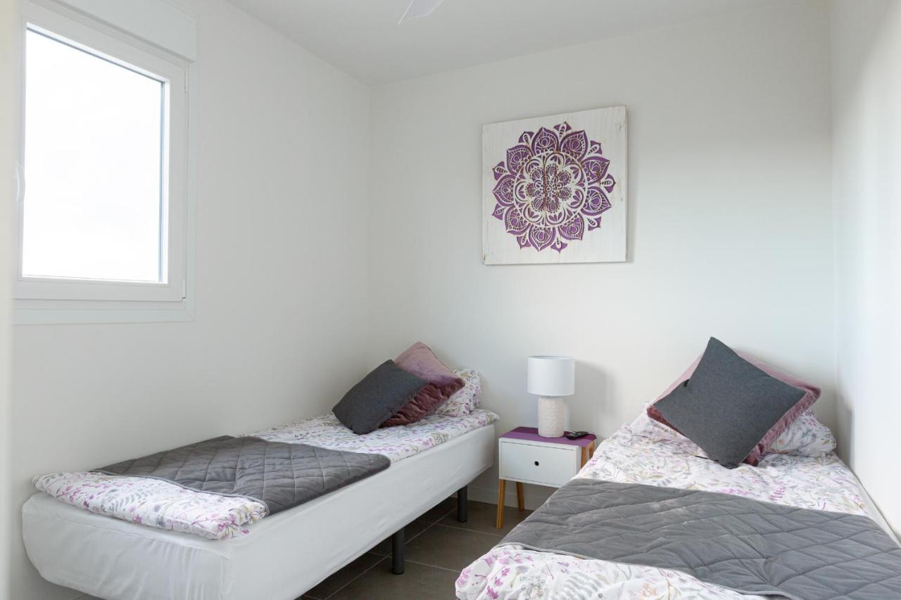 Sunny Apartment In Denia With Outdoor Swimming Pool And Garage Parking Place Included, 300M From The Sandy Beach ภายนอก รูปภาพ