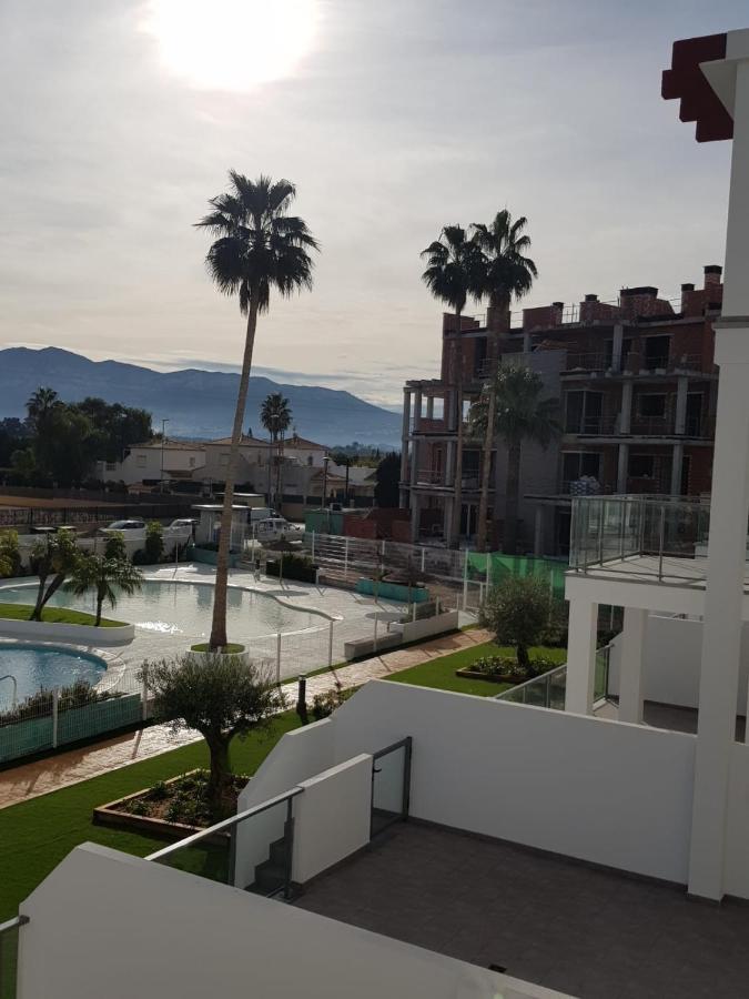 Sunny Apartment In Denia With Outdoor Swimming Pool And Garage Parking Place Included, 300M From The Sandy Beach ภายนอก รูปภาพ